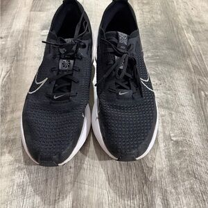 Nike Black and White Athletic Shoes